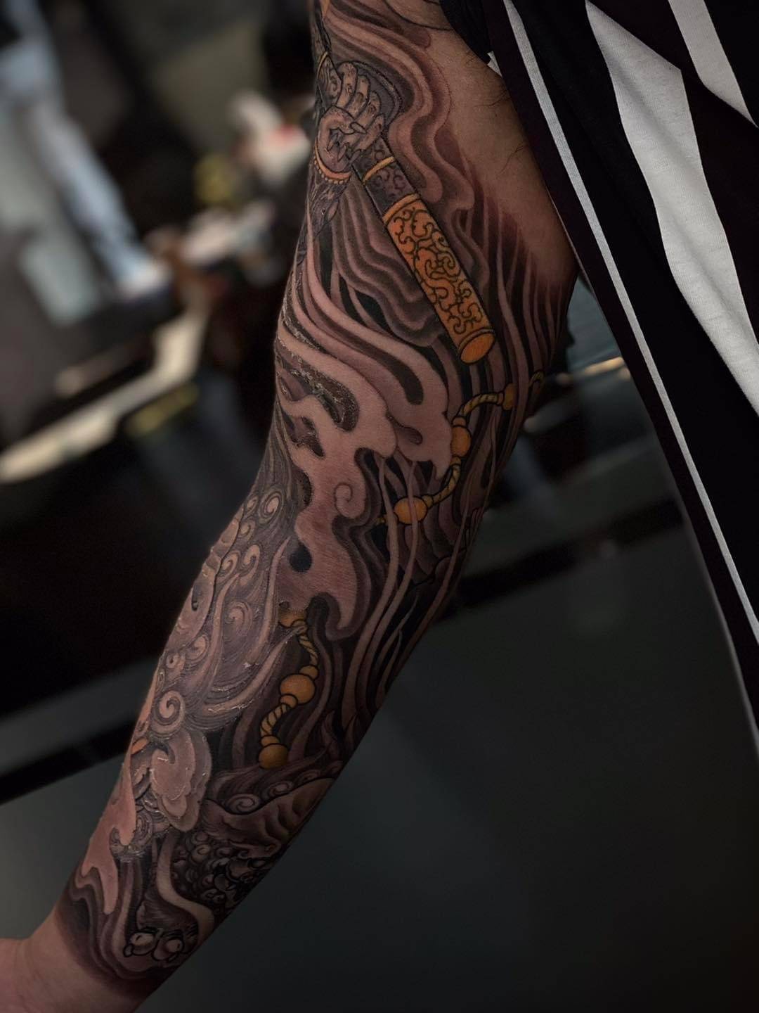 ASIAN BIG PIECES - Large Asian-style tattoo at Sutran Tattoo Studio — design 129