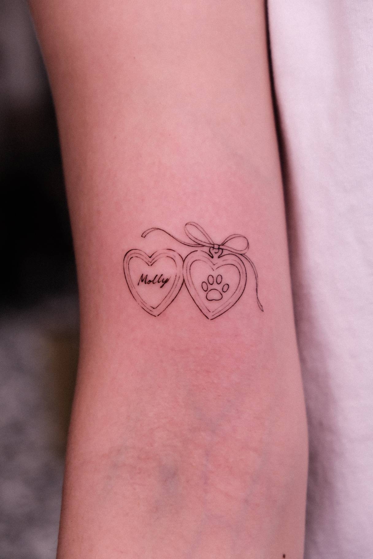 MINIMALISM - Minimalist tattoo at Sutran Tattoo Studio — design 122