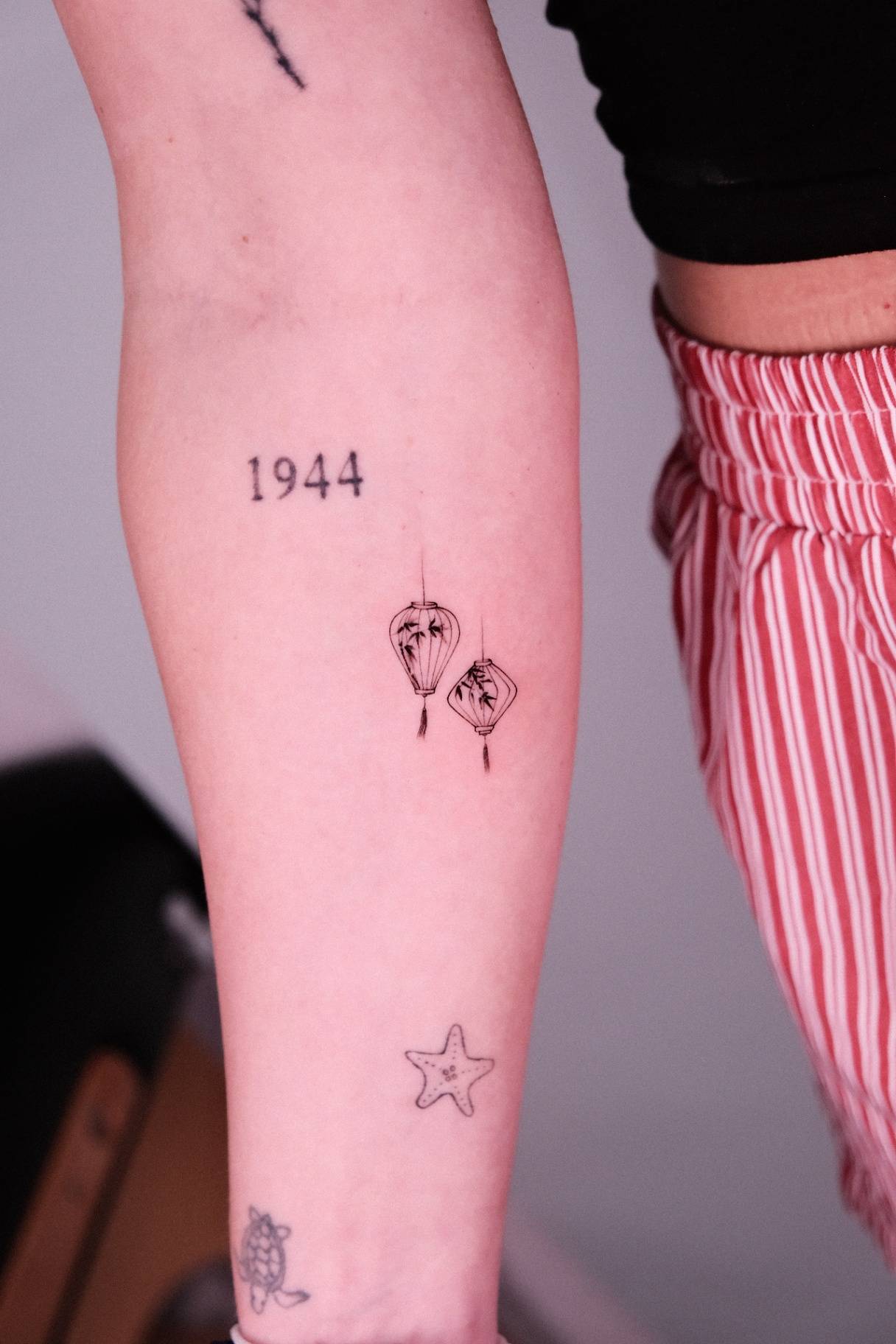 MINIMALISM - Minimalist tattoo at Sutran Tattoo Studio — design 120