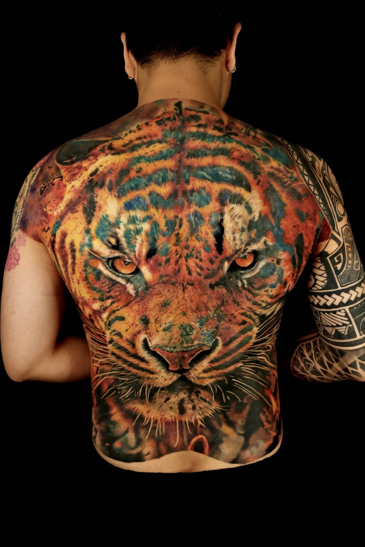COLOR WORK - Colour tattoo at Sutran Tattoo Studio — design 93
