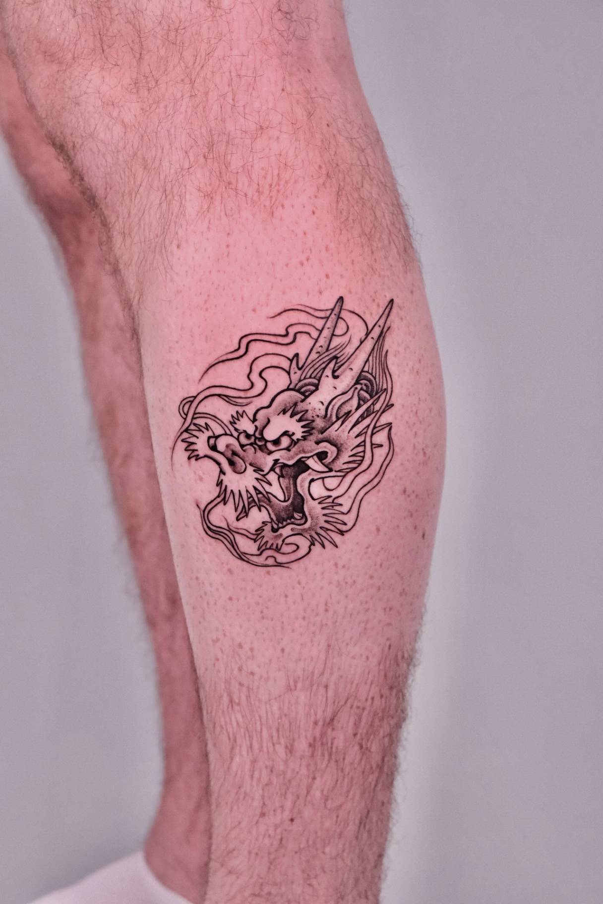 ASIAN SMALL & MEDIUM - Small and medium Asian-style tattoo at Sutran Tattoo Studio — design 49