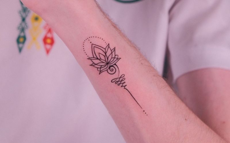hand tattoos for men