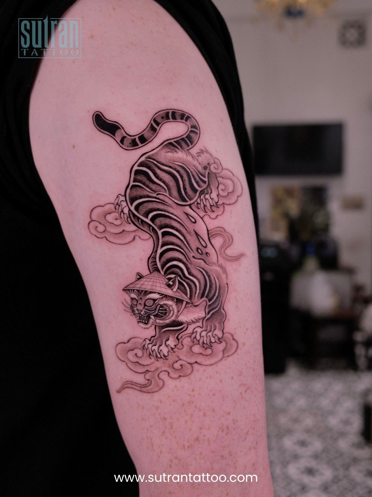 tiger tattoo arm