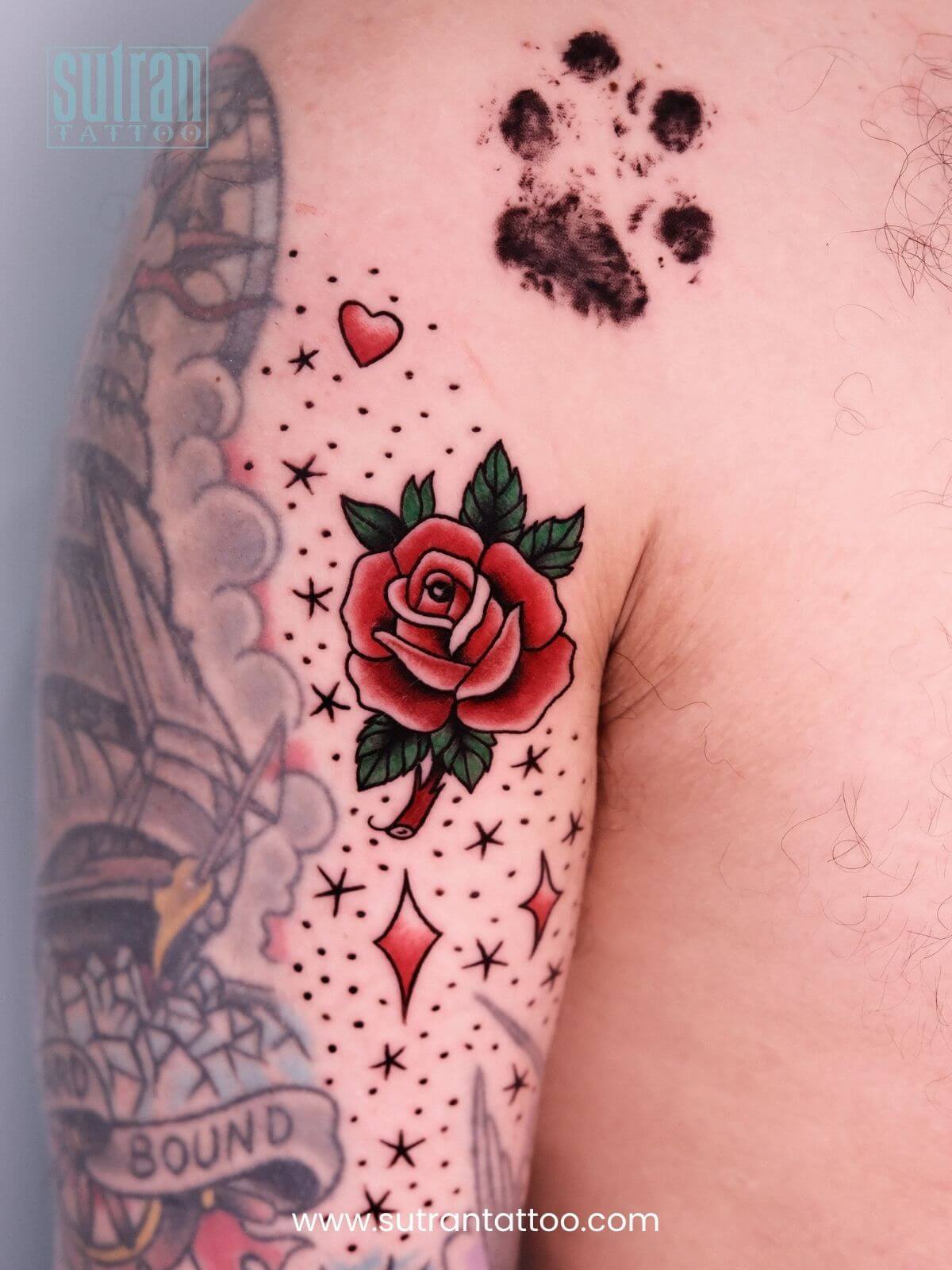 Red rose tattoo – Passionate love