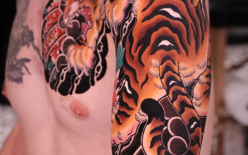 full hand tattoo