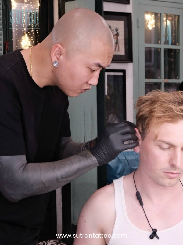 Personalized Piercing Consultation